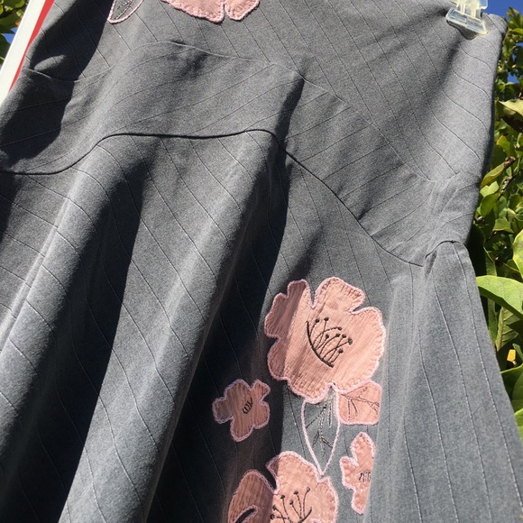 Bebe Stretch Pink Flower Embossed Swing Skirt - Picture 2 of 8